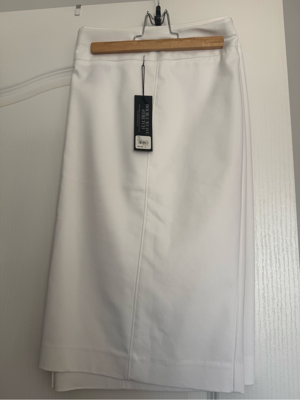 Lane Bryant White Pencil Skirt with Center Seams